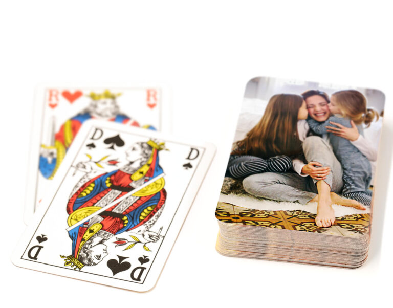 7847ab06c45c19e59cad13d8554caca3f950e1ad_playing-cards-gallery-03-4_3-1620