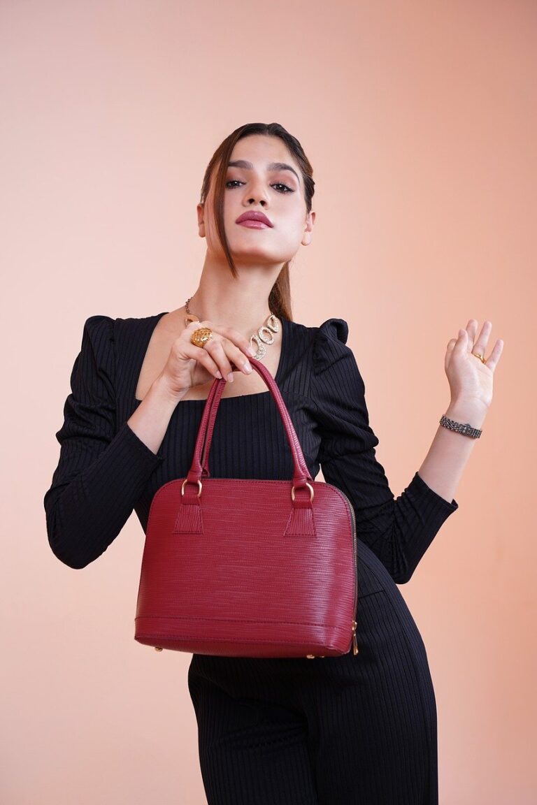 bag-8777183_1280
